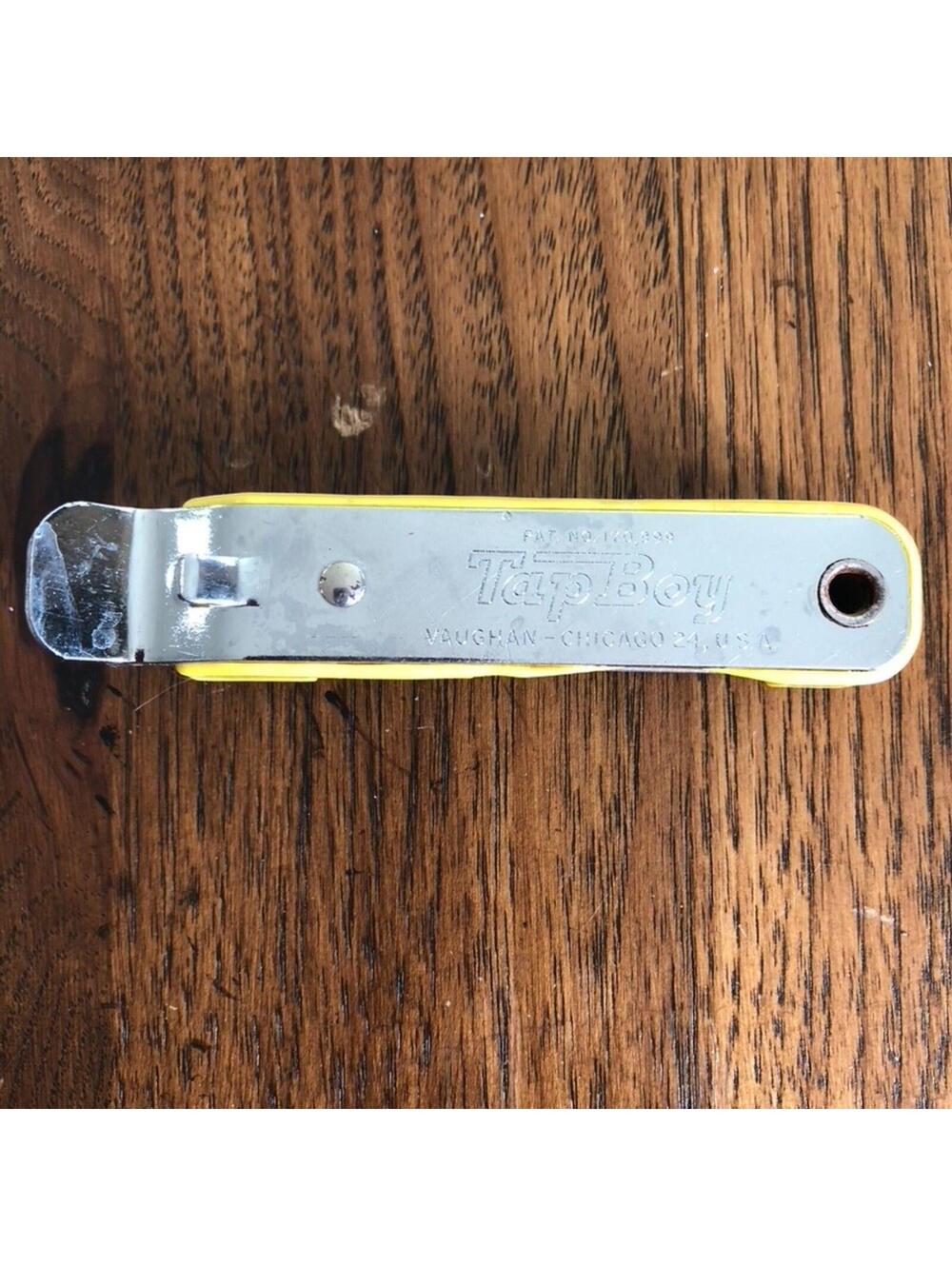 Vintage Vaughns TAP BOY Yellow Bottle Can Opener with Corkscrew Chicago USA flaw